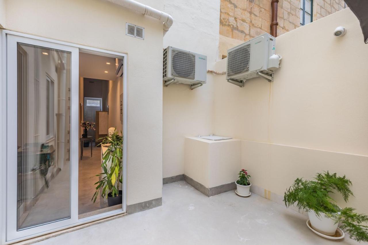 Sliema Luxurious One Bedroom Duplex Maisonette Εξωτερικό φωτογραφία